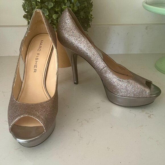 Marc Fisher Tumble Glitter Sparkle Stiletto Heels Pumps Peep Toe Size 10M - Picture 5 of 16